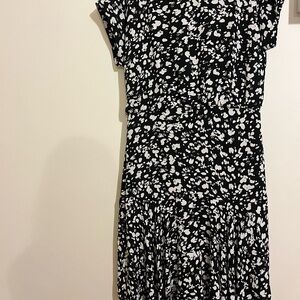Vince camuto Black and White Floral Midi Dress Cap Sleeve A-Line